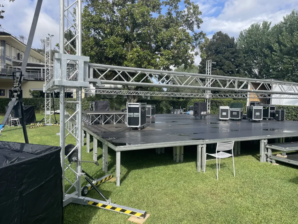 Palco e struttura per evento a Roma